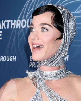 Pjevačica Katy Perry jedna je od pet članica ženske posade koja 14. travnja leti u svemir