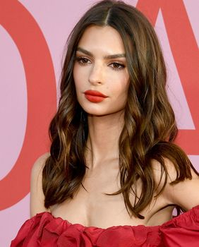 Emily Ratajkowski uvijek privlači poglede