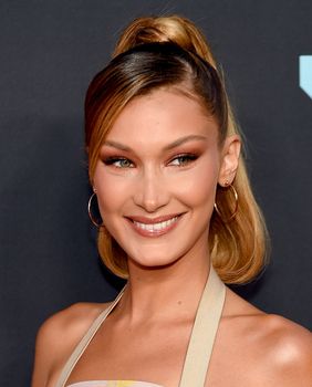 Bella Hadid na dodjeli MTV Video Music Awards - 4