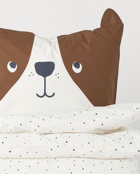 Medena jastučnica s ušima iz trgovine H&M Home - 2