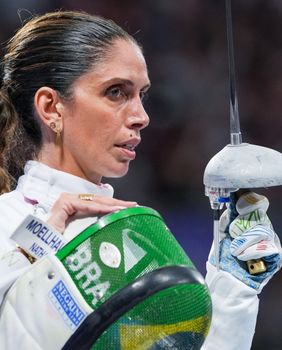 Nathalie Moellhausen