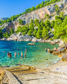 Plaža Malo Zaraće na Hvaru