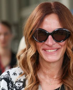 Julia Roberts stigla je na Filmski festival u Veneciju 2025. - 2