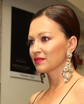 Nina Badrić uvijek plijeni poglede