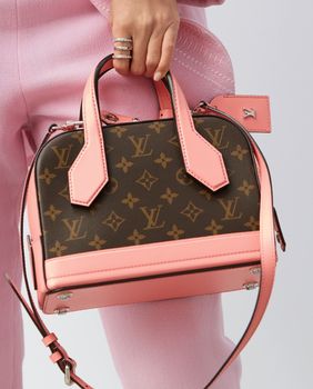Torba modne kuće Louis Vuitton