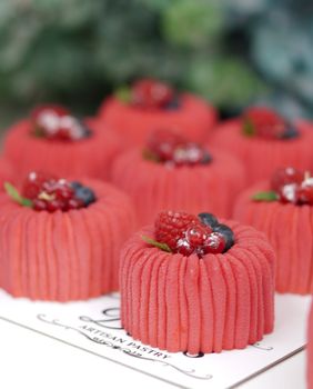 Monoporcije torte Amande