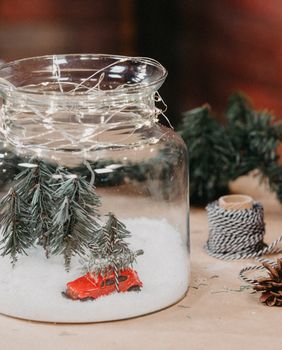 Snježna šuma u staklenci