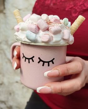 Lokal Odmah iza u božićnom izdanju - 12