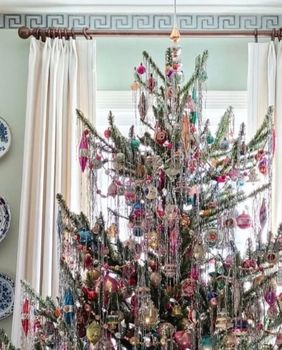 Lamete se sjajno uklapaju u božićne dekoracije