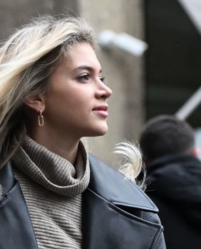 Odličan kaput u street style izdanju plavokose ljepotice sa zagrebačke špice