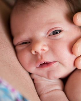 Kad beba stigne, a svijet se okrene naglavačke: Tople lekcije patronažne sestre za prve dane majčinstva