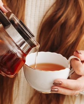 Mali rituali, velika sreća: Kako zeleni čaj može podići vaše raspoloženje