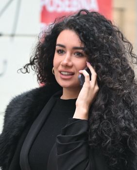 Zagrebački street style u minici i efektnim čizmama - 5