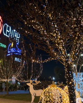 Uroni u čaroliju: Blagdanski ugođaj koji očarava, vodi te prema savršenim poklonima