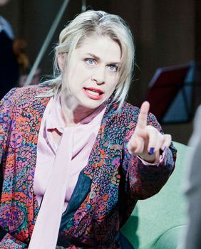 Prizor iz predstave \'Duet za jednog\' koja govori o multiploj sklerozi