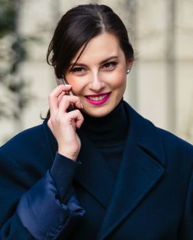 Street style lijepe crnke sa zagrebačkog Cvjetnog trga - 1