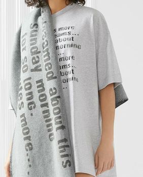 Dekica iz Zare s prigodnom porukom - 2