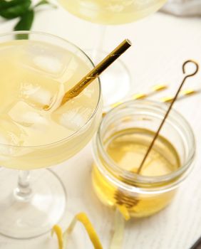 Koktel pčelinja koljena