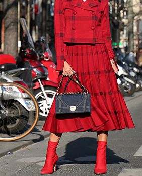 Jedna od boja s popisa je i crvena