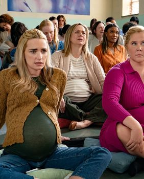 Scene iz filma Kinda Pregnant