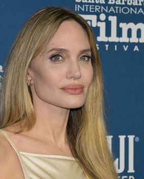 Angelina Jolie na Filmskom festivalu u Santa Barbari - 4