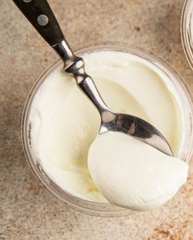 Skyr je omiljen među svima koji paze na prehranu