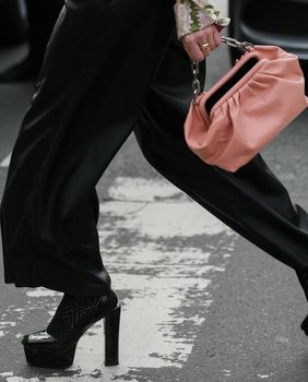 Hlače udobne poput trenirke, a savršene za posao