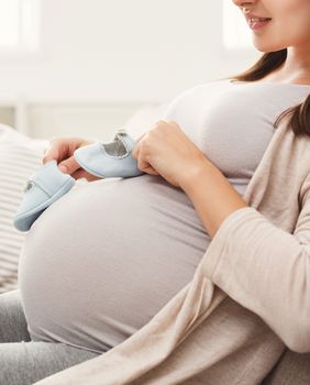 Trudnoću se dijeli na tri jednaka perioda