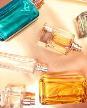 Čitatelji portala Fragrantica izabrali su najbolje parfeme u 2024. godini.