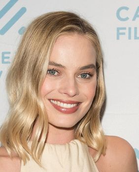 Margot Robbie