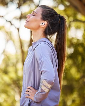 Uz hodanje možete ubaciti još nešto što volite raditi, naprimjer slušanje glazbe