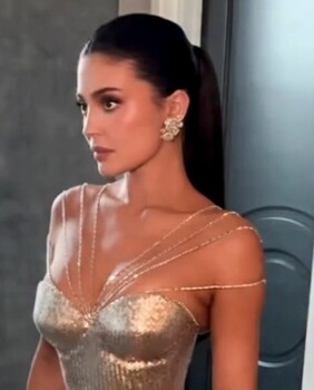 Kylie Jenner na Zlatnim globusima 2026.