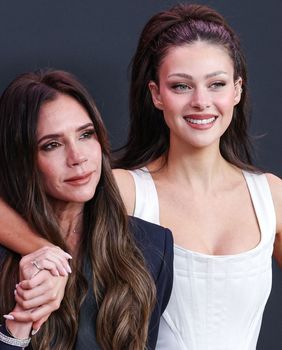 Victoria Beckham i Nicola Peltz