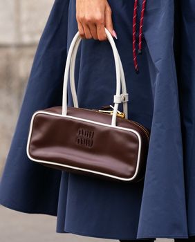 Mnoge žene obožavaju nositi suknje