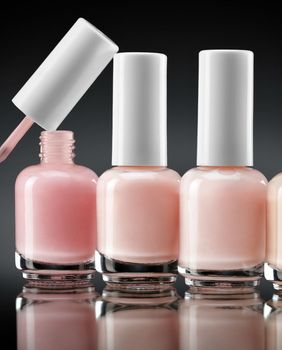 Lakovi za nokte