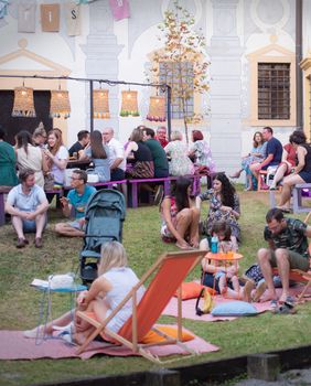 Atmosfera na prošlogodišnjoj manifestaciji Dvorišta