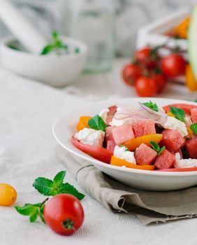 Ljeti birajte namirnice koje sadrže visok udio vode