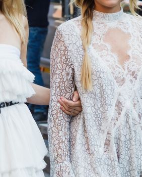 Bijele haljine hit su svakog ljeta, a najbolje ih je kupiti na sniženju