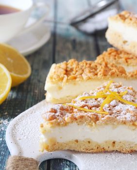 Pita s kokosom i limunom