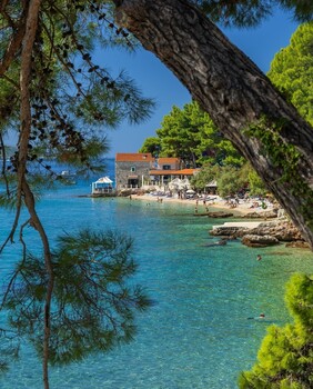 Ova plaža suprotnost je Zlatnom ratu