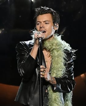 Harry Styles na Grammyjima 2001. godine