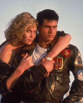Kelly McGillis i Tom Cruise u filmu Top Gun iz 1986.