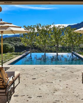 Bazen Britney Spears, Thousand Oaks, Kalifornija