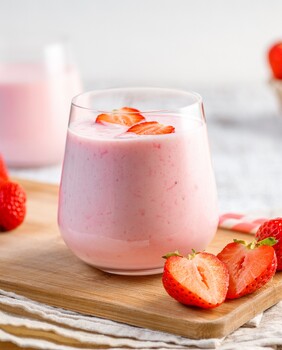 Voćni kefir od jagode