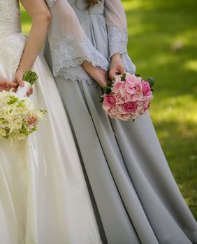 Mladenka i kuma na vjenčanju