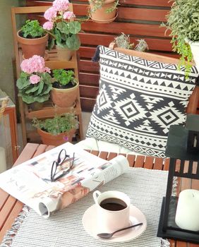 Varaždinski balkon s drvenom pregradom - 1