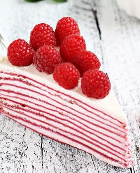 Vesela torta s palačinkama