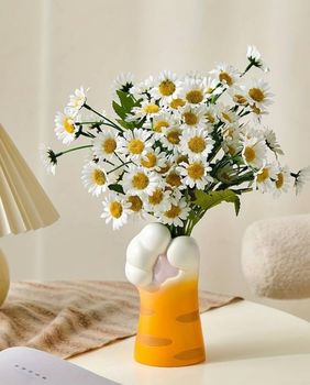 Vaza u obliku mačje šape