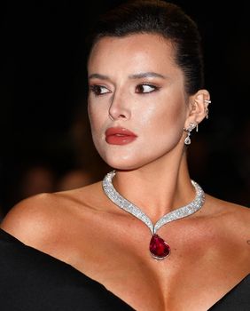 Bella Thorn u Cannesu 2024.