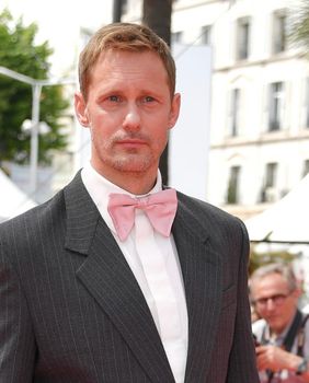 Alexander Skarsgård